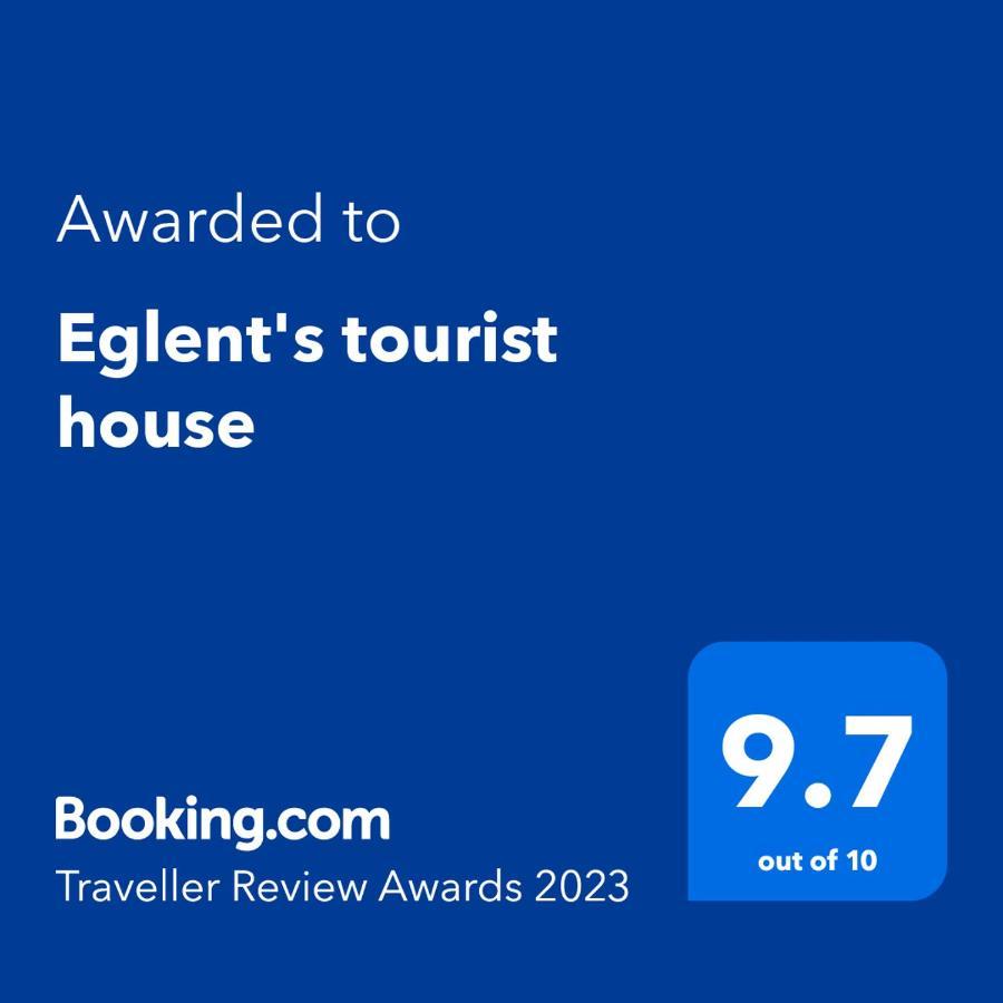 Отель Eglent'S Tourist House Саранда Экстерьер фото